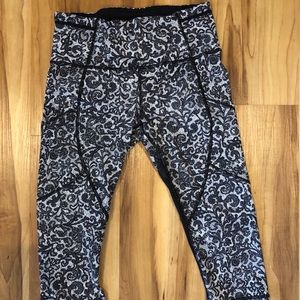 Lululemon 3/4 leggings